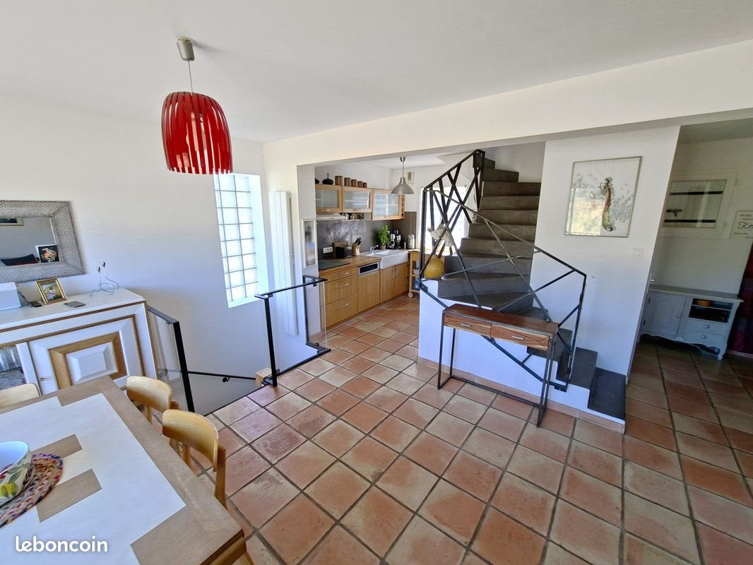 Maison à vendre, 91m², Rousset