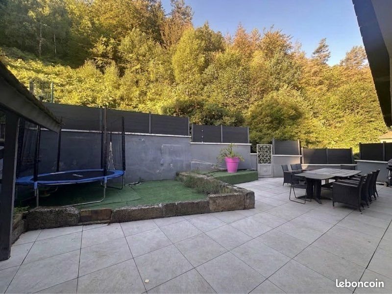 Maison à vendre, 147m², Le Chambon-Feugerolles