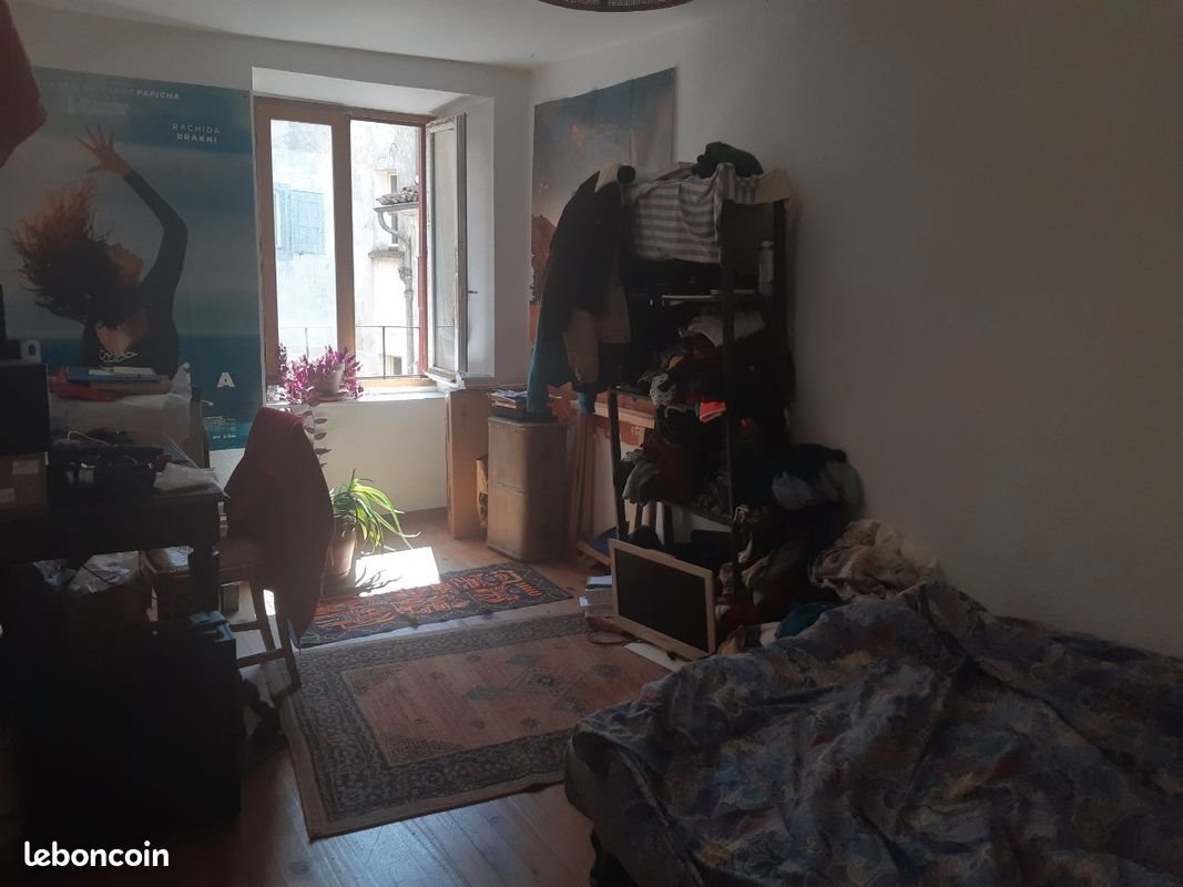 Appartement à louer, 45m², Foix