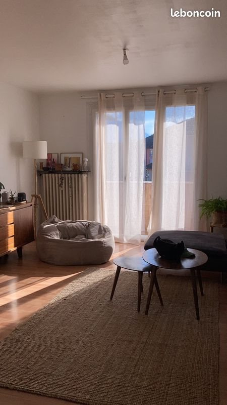 Appartement à louer, 67m², Annecy
