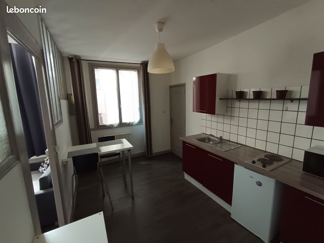 Appartement à louer, 32m², Saint-Etienne