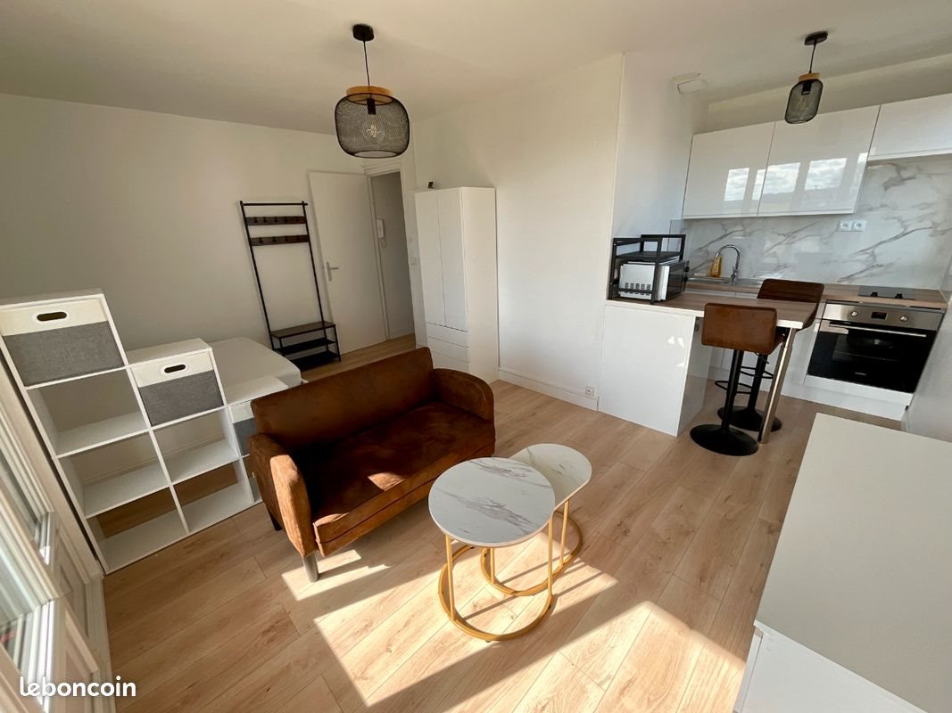 Appartement à louer, 25m², Ballancourt-sur-Essonne