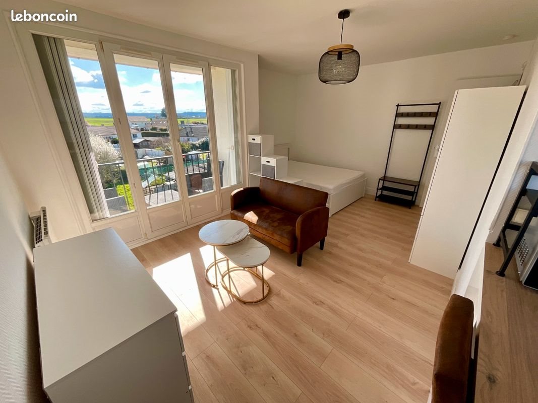 Appartement à louer, 25m², Ballancourt-sur-Essonne