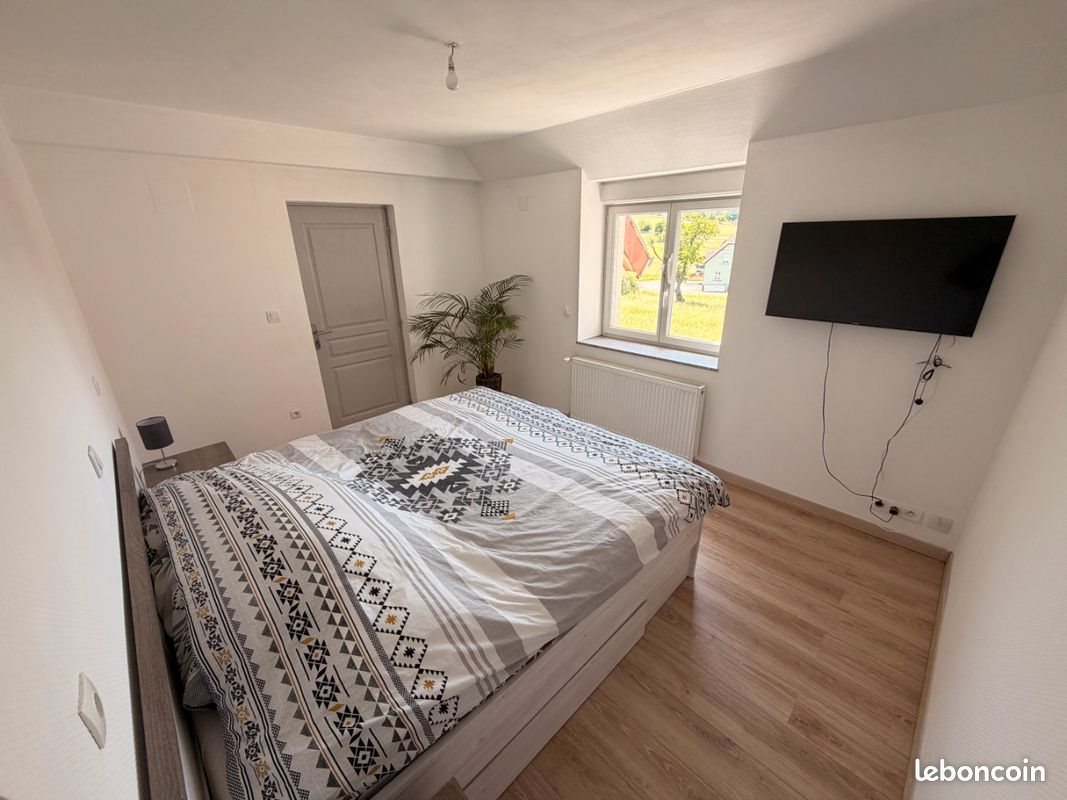 Appartement à louer, 70m², Epping