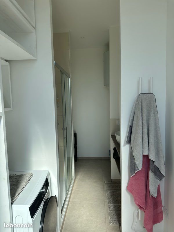 Appartement à louer, 23m², Aubenas