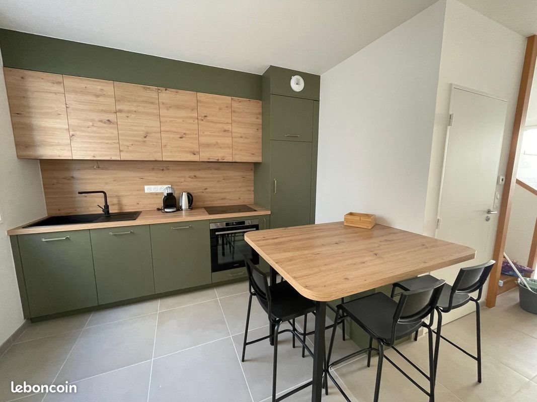 Maison à louer, 78m², Bordeaux