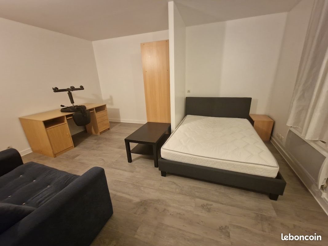 Appartement à louer, 26m², Rouillé