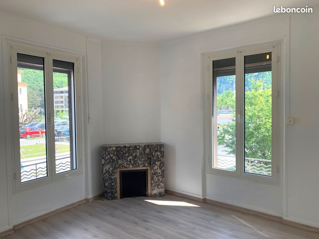 Appartement à louer, 94m², Digne-les-Bains