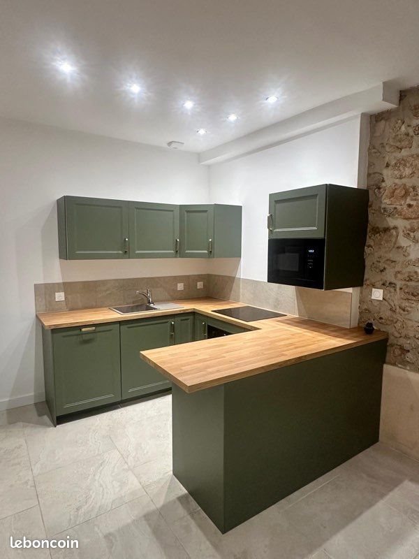 Appartement à louer, 85m², Saint-Maximin-la-Sainte-Baume
