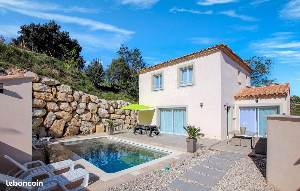 Maison à vendre, 118m², Sauveterre