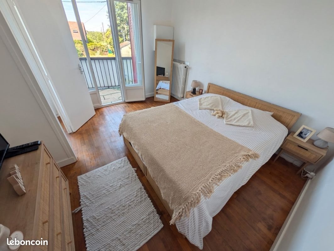 Appartement à louer, 80m², Saint-Florent-sur-Cher