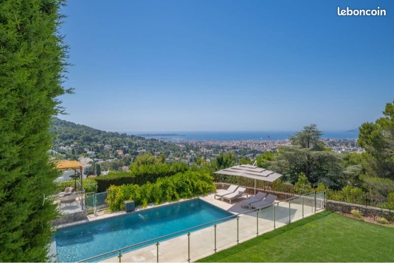 Maison à louer, 281m², Le Cannet
