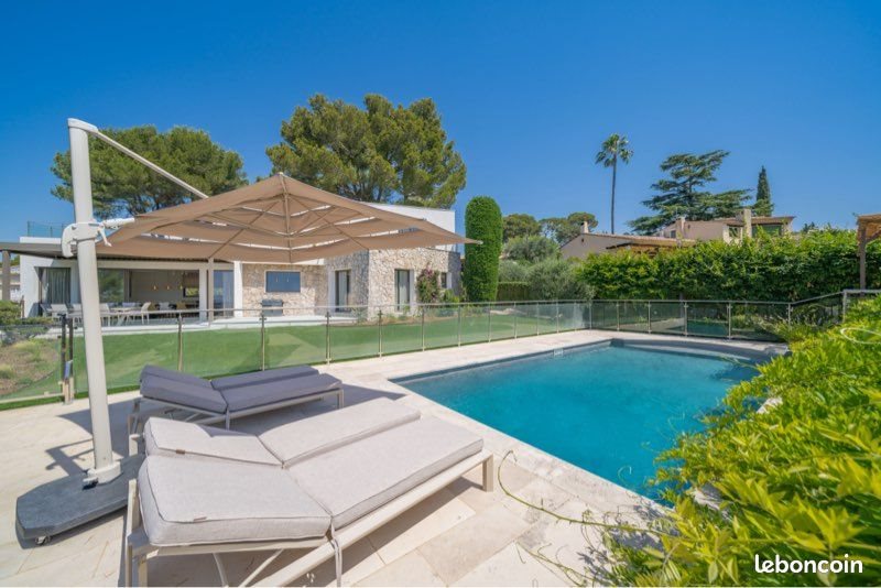 Maison à louer, 281m², Le Cannet