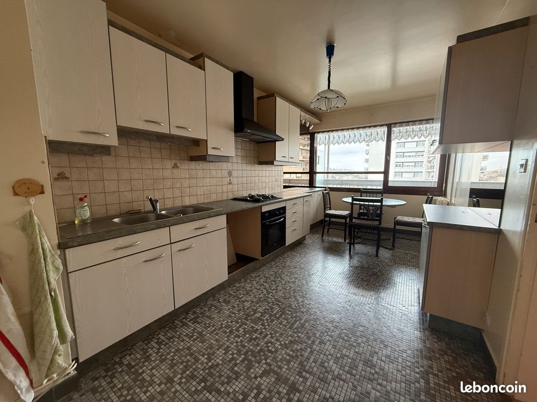 Appartement à vendre, 132m², Saint-Etienne