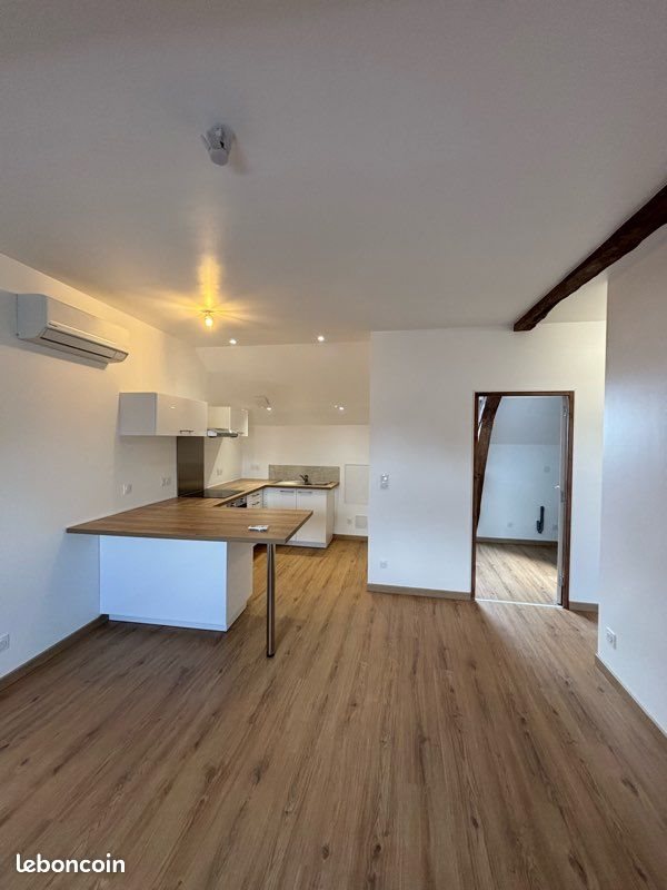 Appartement à louer, 45m², Cluis