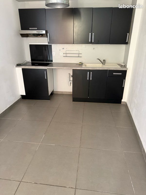 Appartement à louer, 38m², Martigues
