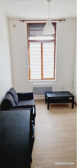 Appartement à louer, 22m², Saint-Quentin