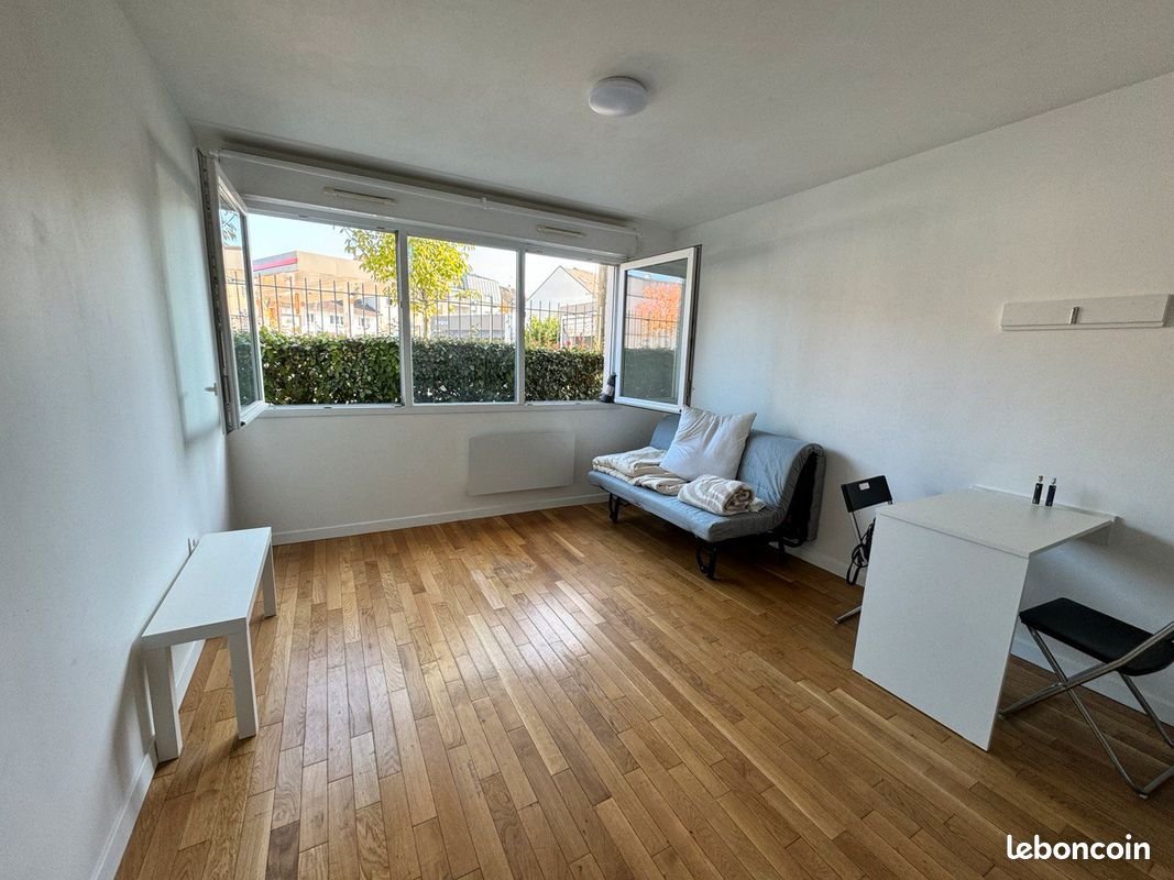 Appartement à louer, 28m², Pontault-Combault
