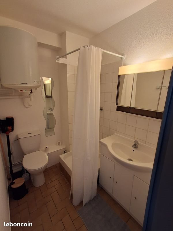 Appartement à louer, 14m², Saint-Nazaire