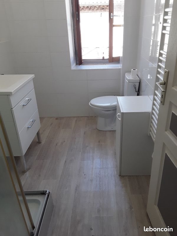 Appartement à louer, 38m², Courpière