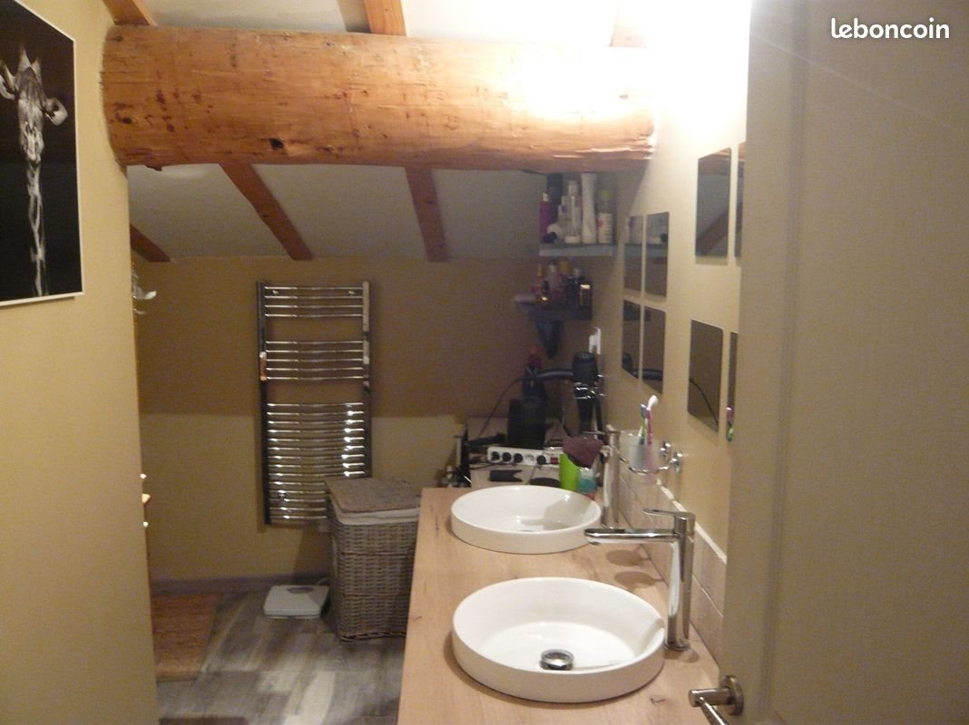Appartement à louer, 110m², Vézénobres