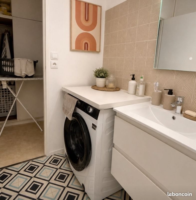 Appartement à louer, 78m², Talence