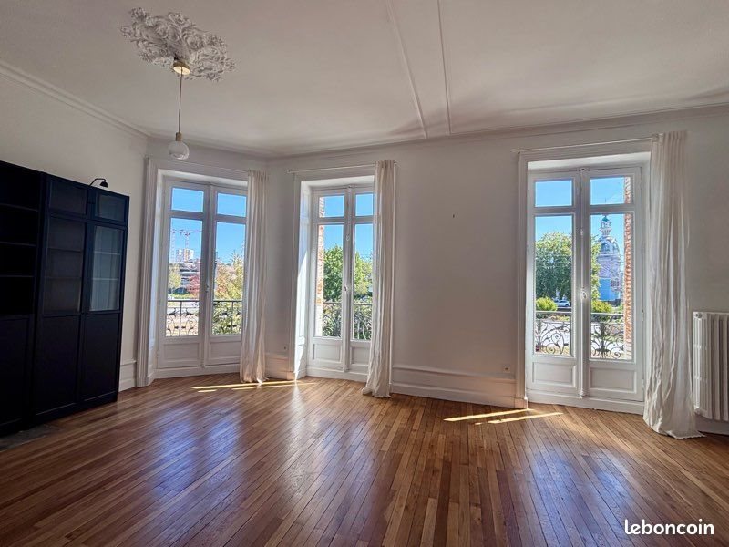 Appartement à louer, 83m², Nantes