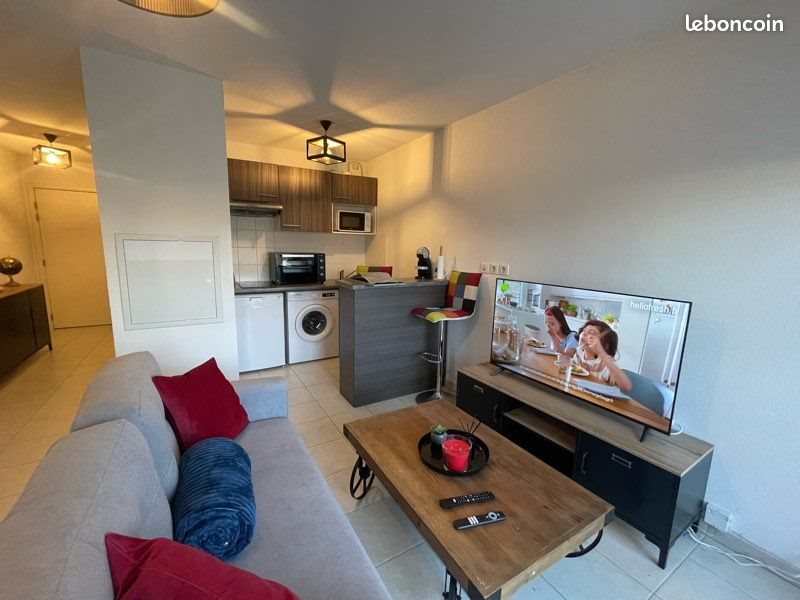 Appartement à louer, 30m², La Seyne-sur-Mer