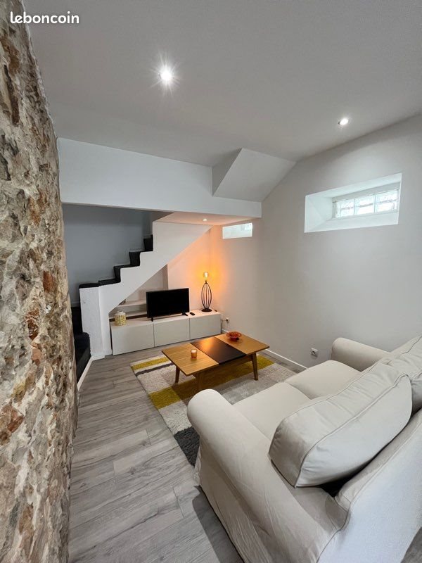 Appartement à louer, 50m², Marseille 8ème