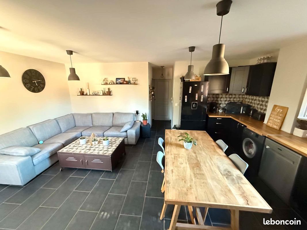 Appartement à vendre, 49m², Gréasque