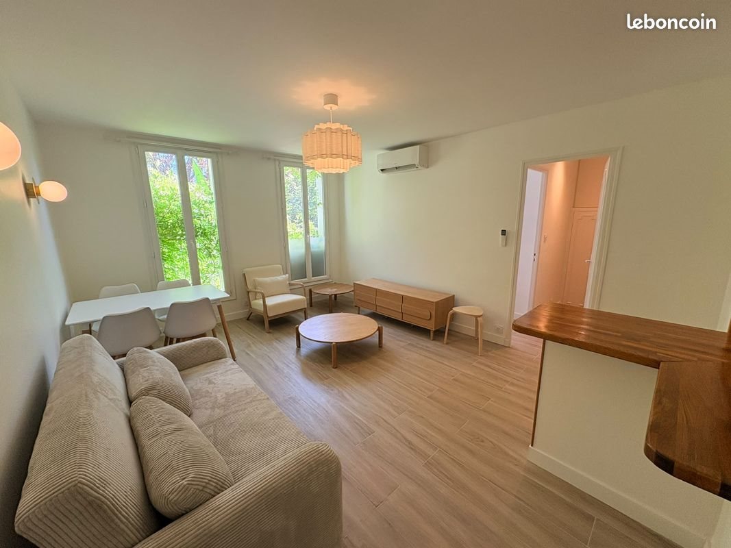 Appartement à louer, 42m², Cassis