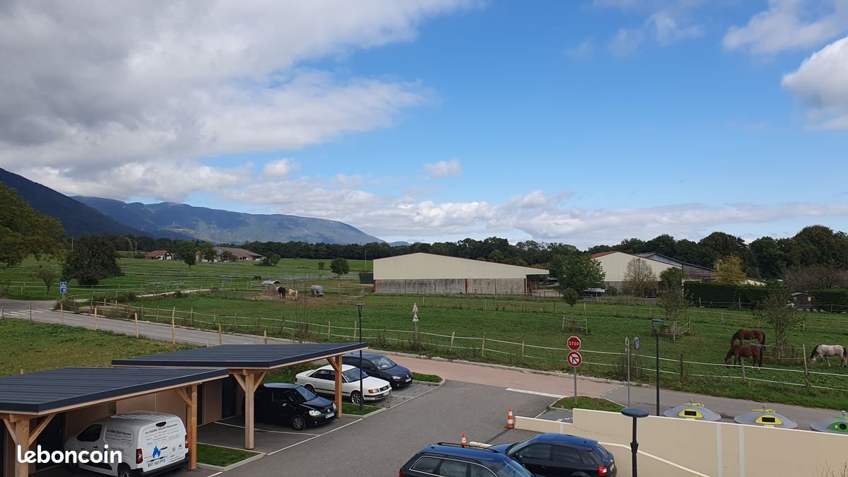 Appartement à louer, 47m², Crozet