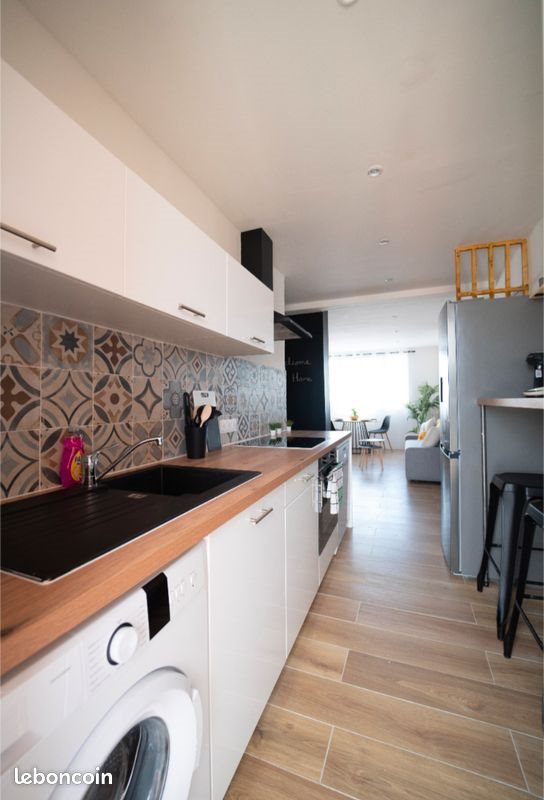 Appartement à louer, 80m², Nîmes