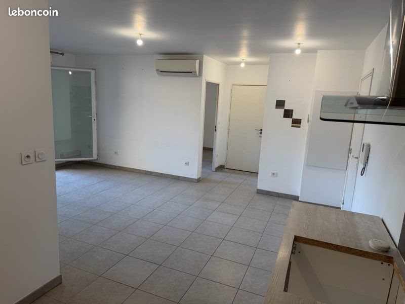 Appartement à louer, 63m², Martigues