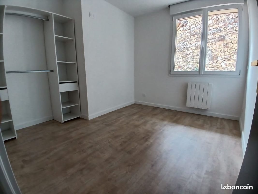 Maison à louer, 75m², Saint-Jean-le-Vieux