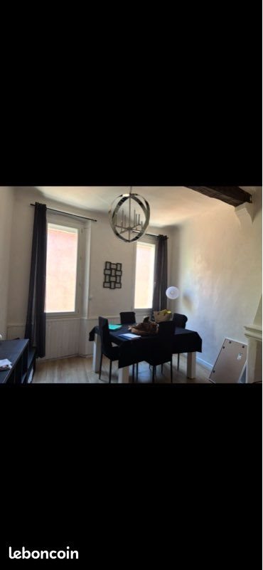 Appartement à louer, 33m², Roquevaire