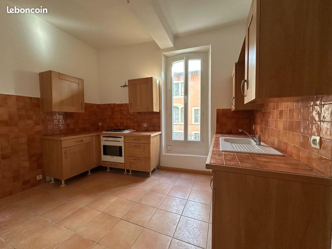 Appartement à louer, 70m², Carpentras