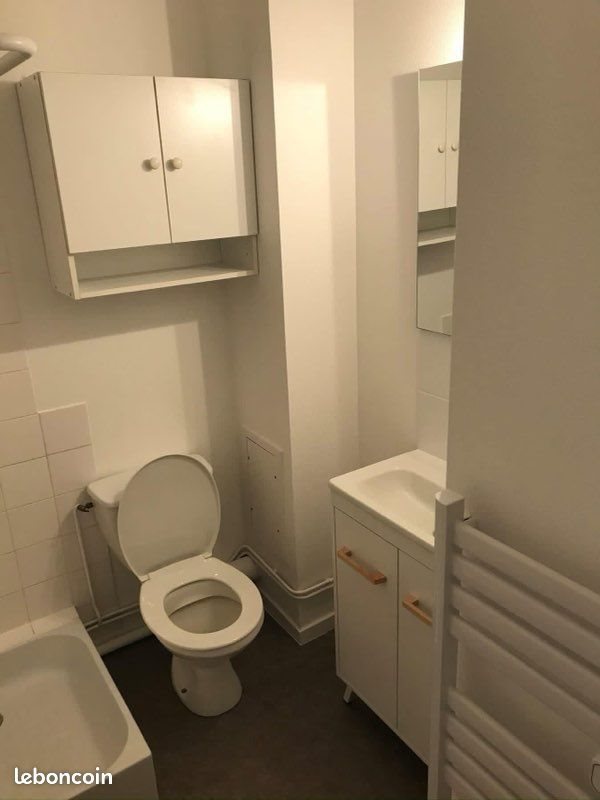 Appartement à louer, 16m², Angers