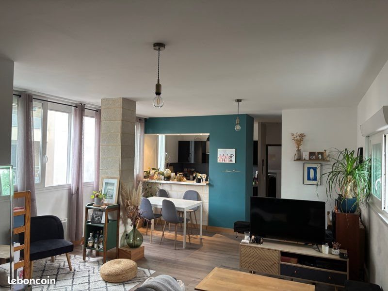 Appartement à louer, 80m², Talence