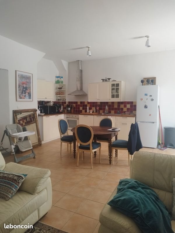 Appartement à vendre, 116m², Saint-Zacharie