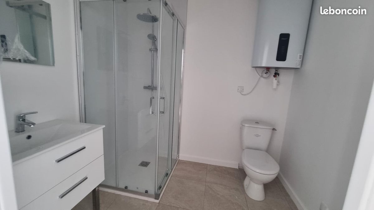 Appartement à louer, 19m², Saint-Priest