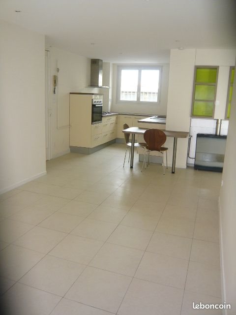 Appartement à louer, 44m², Lyon 8ème