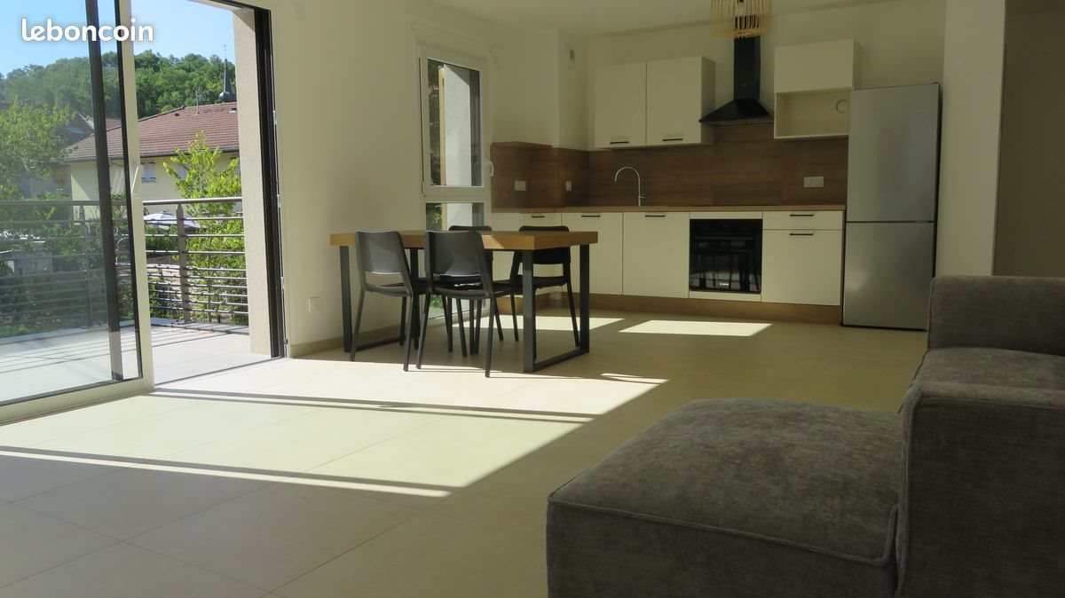Appartement à louer, 67m², Frangy