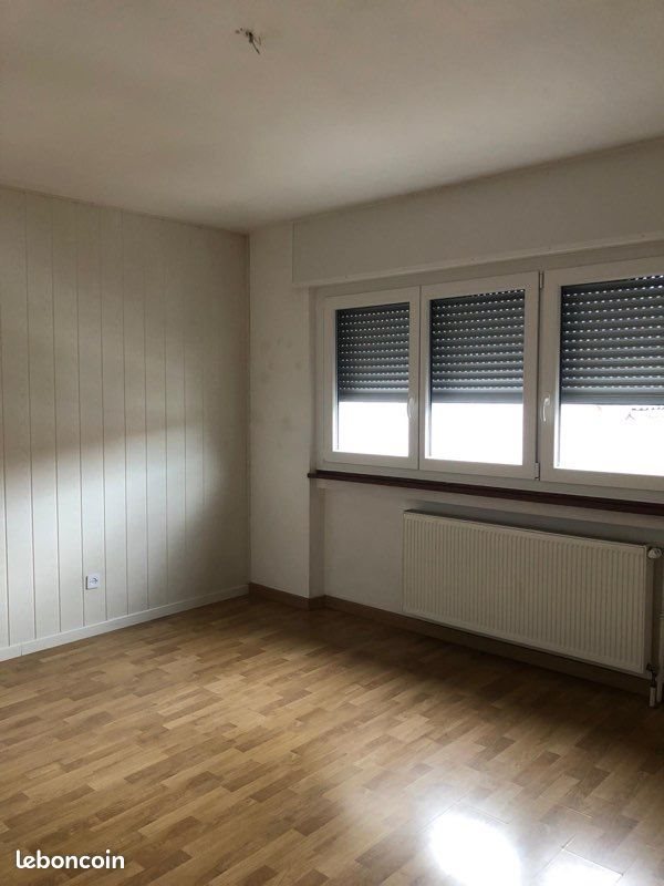 Appartement à louer, 160m², Bousbach