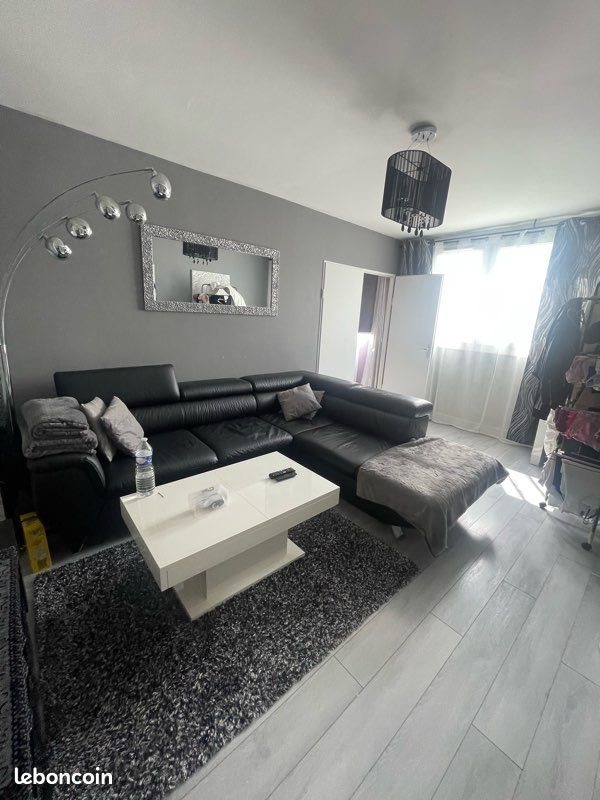 Appartement à louer, 43m², La Courneuve