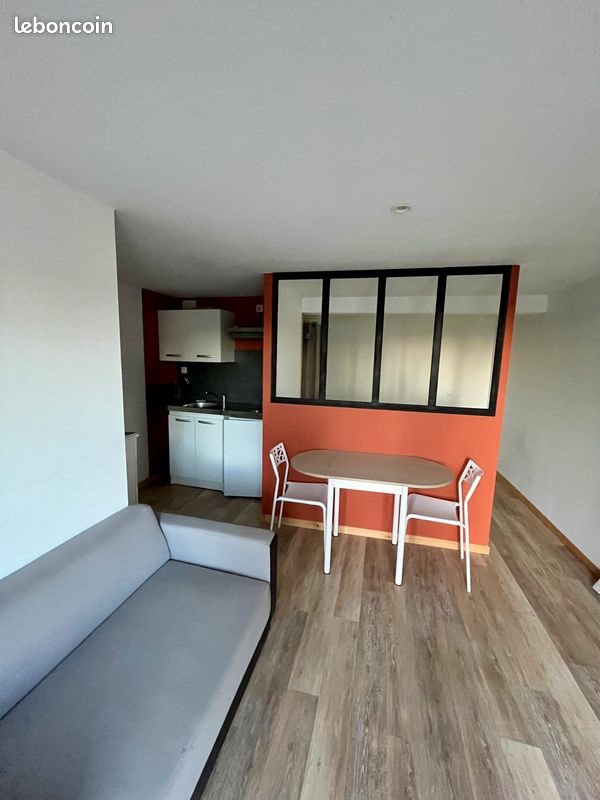 Appartement à louer, 30m², Aurillac