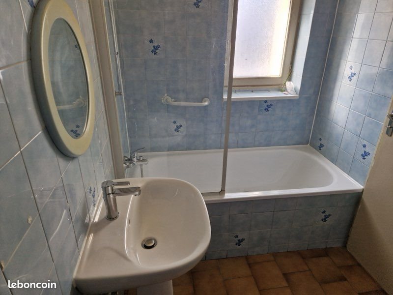Appartement à louer, 36m², Parigné-l'Evêque