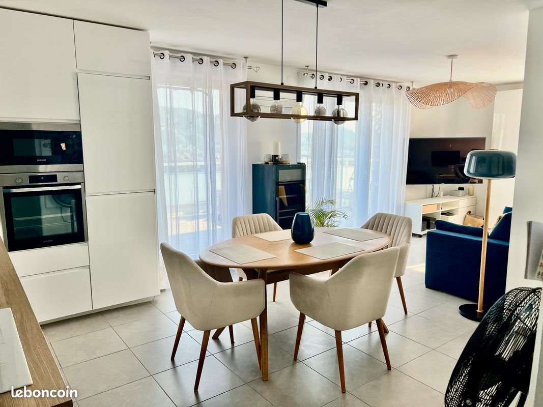 Appartement à louer, 60m², Marseille 12ème