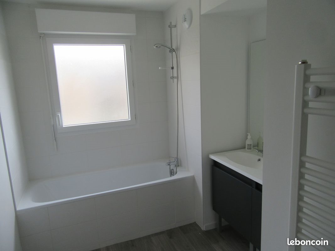 Appartement à vendre, 68m², Clisson