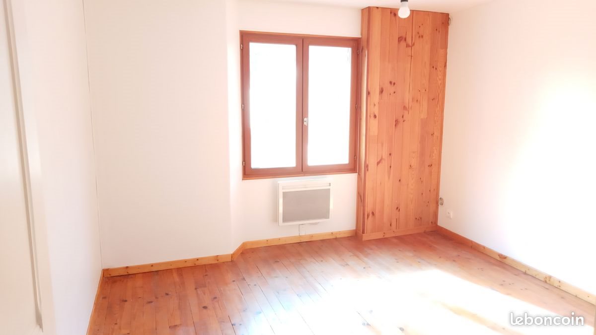 Maison à louer, 60m², La Mure (Alpe du Grand Serre)